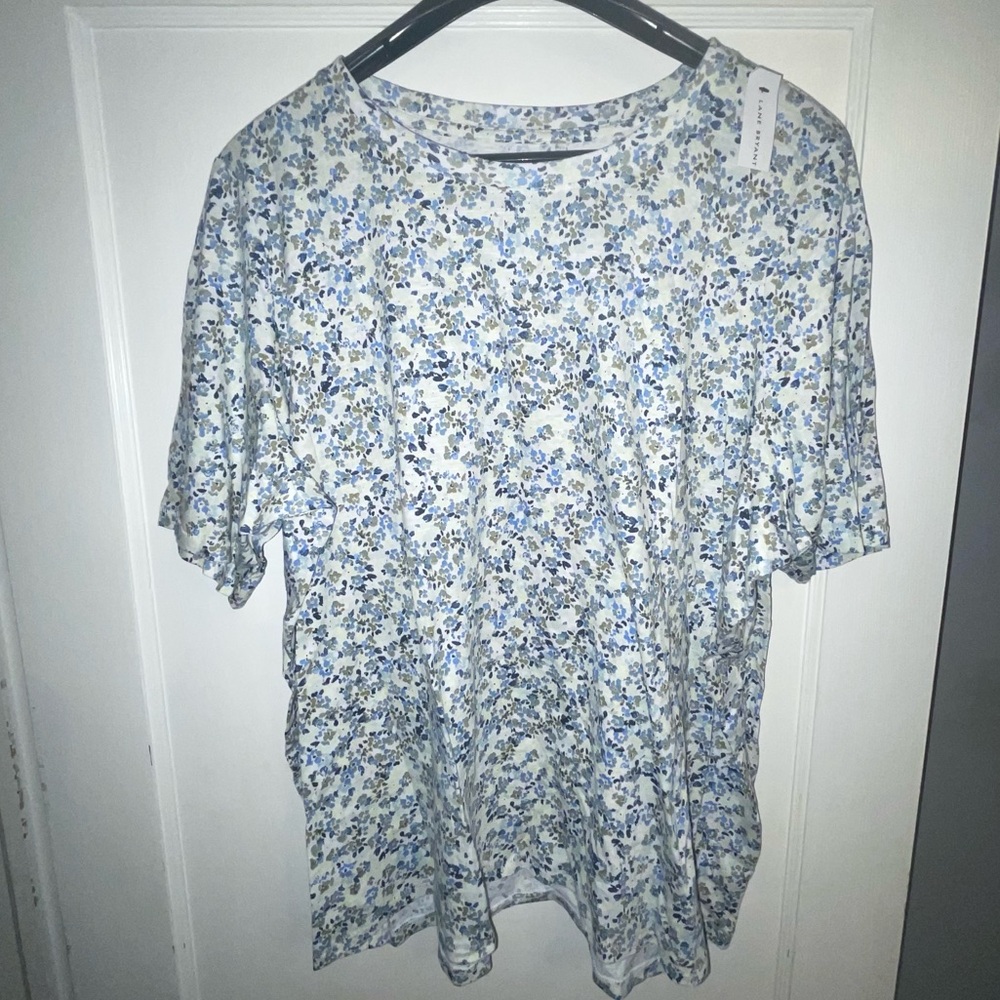 NWT Lane Bryant Floral Short Sleeve